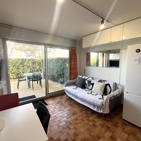 Rdc Avec Terrasse Et Animaux Admis - 4 Couchages A St Cyprien - Fr-1-753-32 * Saint-Cyprien (Pyrenees-Orientales)