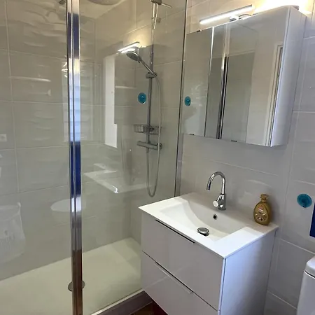Rdc Avec Terrasse Et Animaux Admis - 4 Couchages A St Cyprien - Fr-1-753-32 Apartment Saint-Cyprien (Pyrenees-Orientales)